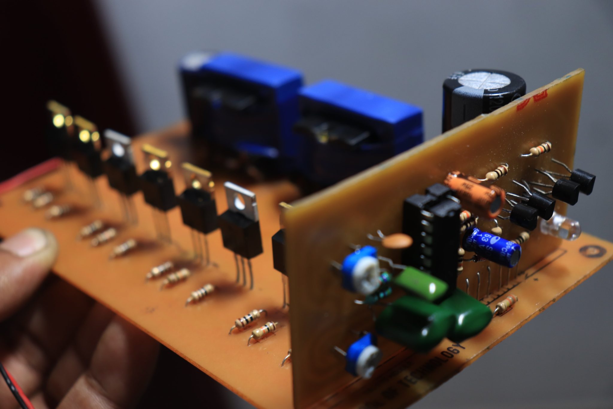 1000 Watts Power Inverter Circuit Diagram